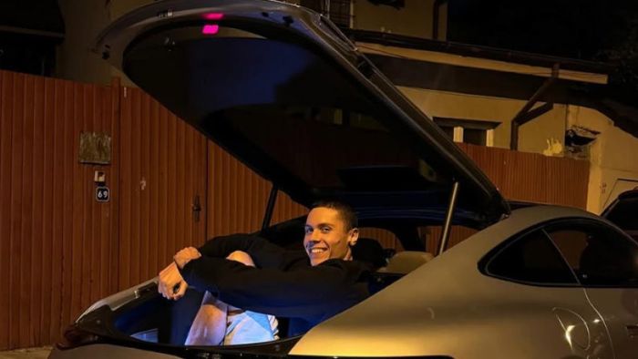 Aroganța lui David Popovici cu Porsche-ul de peste 100.000 de euro în ciuda lui CTP. Și-a pus o evacuare de trezește tot cartierul