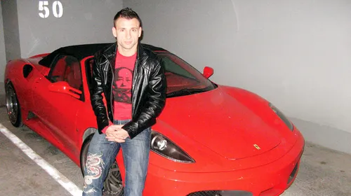 Răzvan Raț și-a îndeplinit visul: Ferrari 430