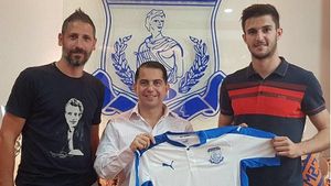 A fost dat afară din Liga 1, dar va juca în Europa League contra lui Lyon și Everton. "Vreau să transform șutul primit în fund într-un pas înainte"