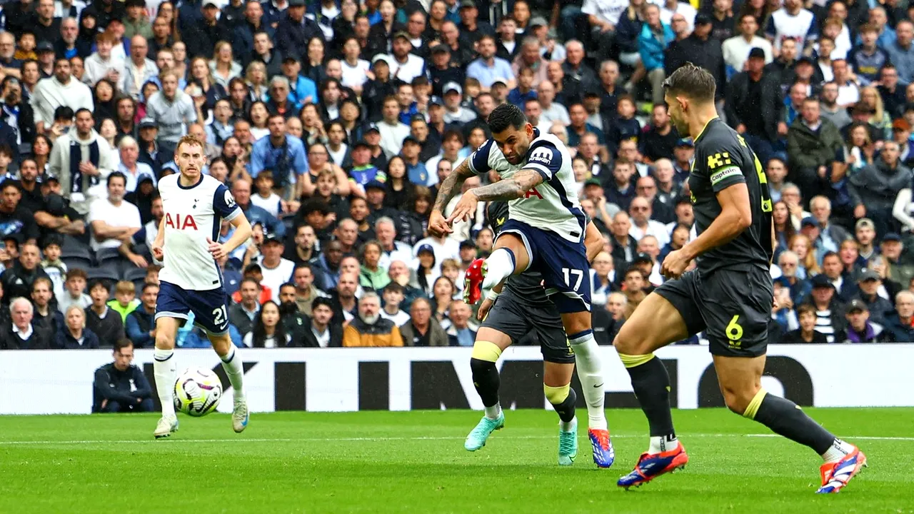 Și când Radu Drăgușin credea că nimic nu poate merge mai prost pentru el la Tottenham, s-a întâmplat asta! Superstarul argentinian din apărarea lui Postecoglou și-a „betonat” locul cu un gol în meciul cu Everton