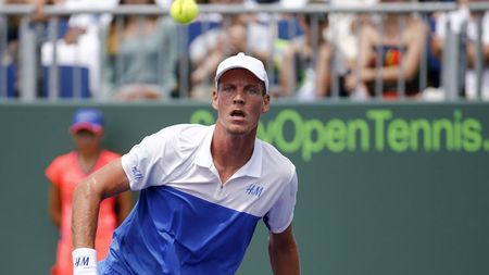 Tomas Berdych a câștigat turneul demonstrativ de la Hua Hin 