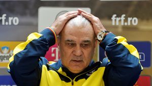 Iordănescu nu menajează fotbaliștii: "Greșeli individuale nepermise! Ei nu au jocuri în picioare la echipele de club. Torje nu joacă, Maxim nu joacă, ne e greu așa"
