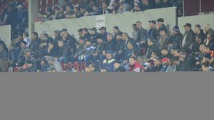 Cine susține Astra la Ploiești: se întoarce galeria angajaților de la firmele lui Ioan Niculae. "La meciul cu Steaua, țineau cu echipa lui Reghe"