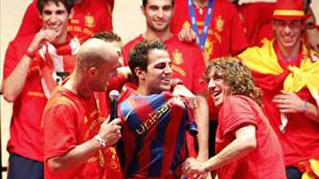 Spaniolii susțin că afacerea Fabregas este aproape încheiată: **"BarÃ§a și Arsenal au o înțelegere secretă"