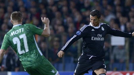 Ronaldo, pus la zid după ce s-a plâns că la Sofia "s-a jucat rugby": "Noi nu sărbătorim arătându-ne numele de pe tricou". Scrisoare deschisă pentru Cristiano