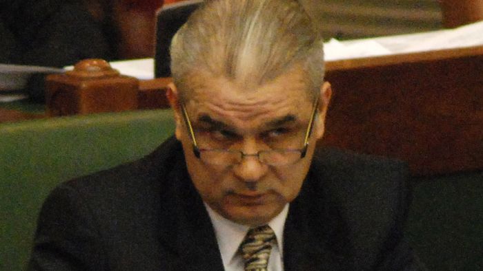„Pinalti" și Iordănescu politicieni de vază!