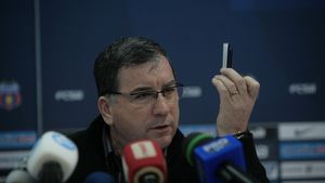 Steaua a cerut demiterea conducerii CCA, dar membrii Comitetului Executiv n-au fost de acord. Prunea: "A fost punctul de vedere strict al Stelei, colegii mei avut altă părere"