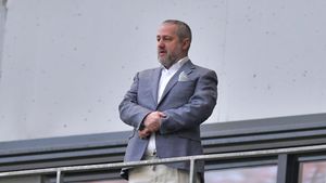 Mijlocaşul, şocat la negocierile cu Mihai Rotaru pentru transferul la Universitatea Craiova: "Vezi ce faci cu băutura"