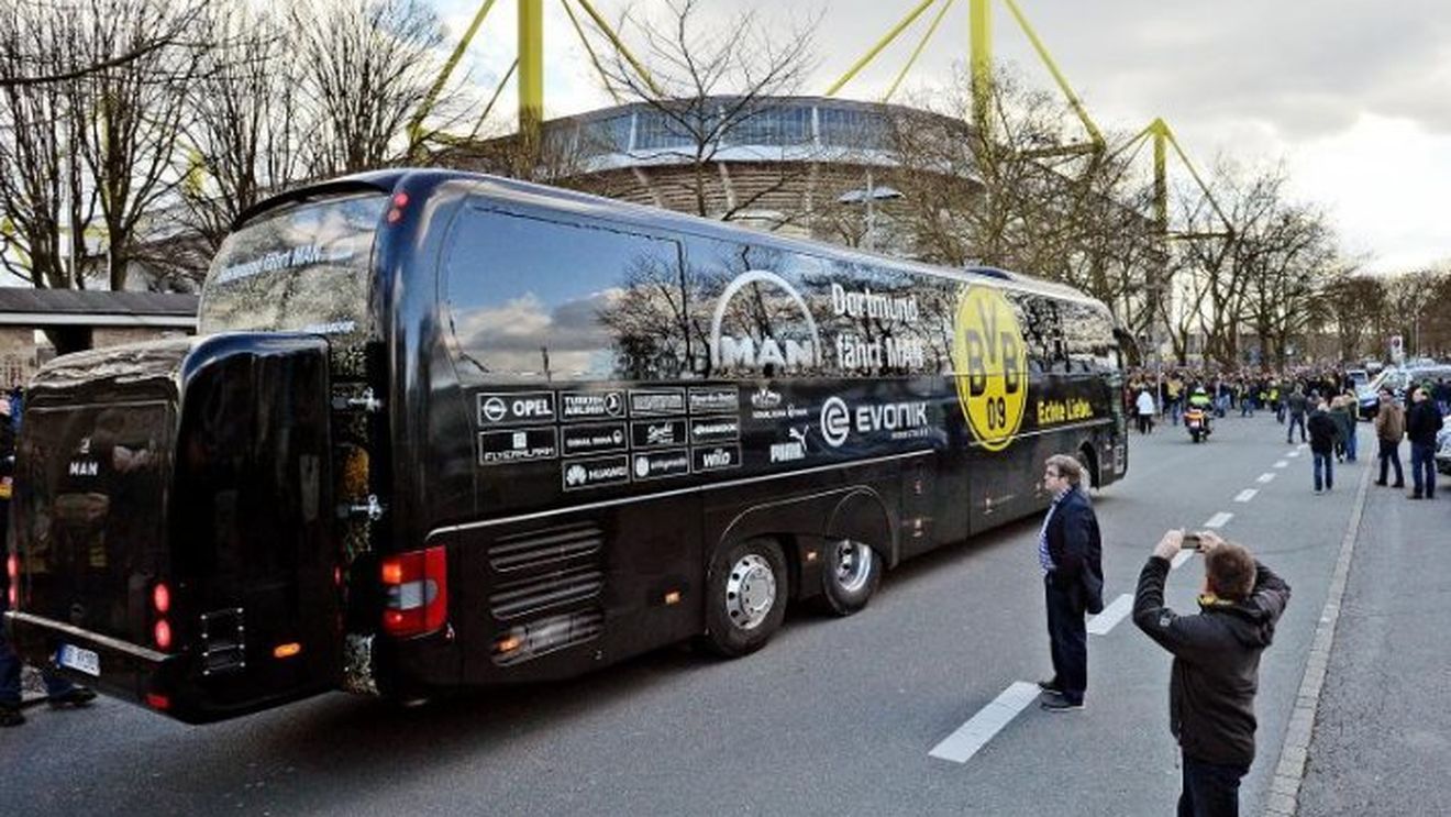 Decizie incredibilă în cazul atacului cu bombă care a vizat autocarul Borussiei Dortmund. Ce s-a întâmplat după ce principalul suspect a fost condamnat la 14 ani de închisoare