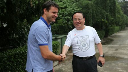 Marius Niculae a plecat din China: "Voi lua în calcul orice ofertă bună!"