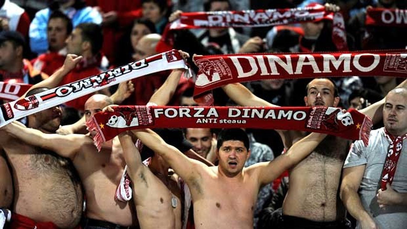 39% dintre români țin cu Steaua! Dinamo e pe 2, Rapid o urmează!** Vezi capitolul unde "câinii" sunt lideri: