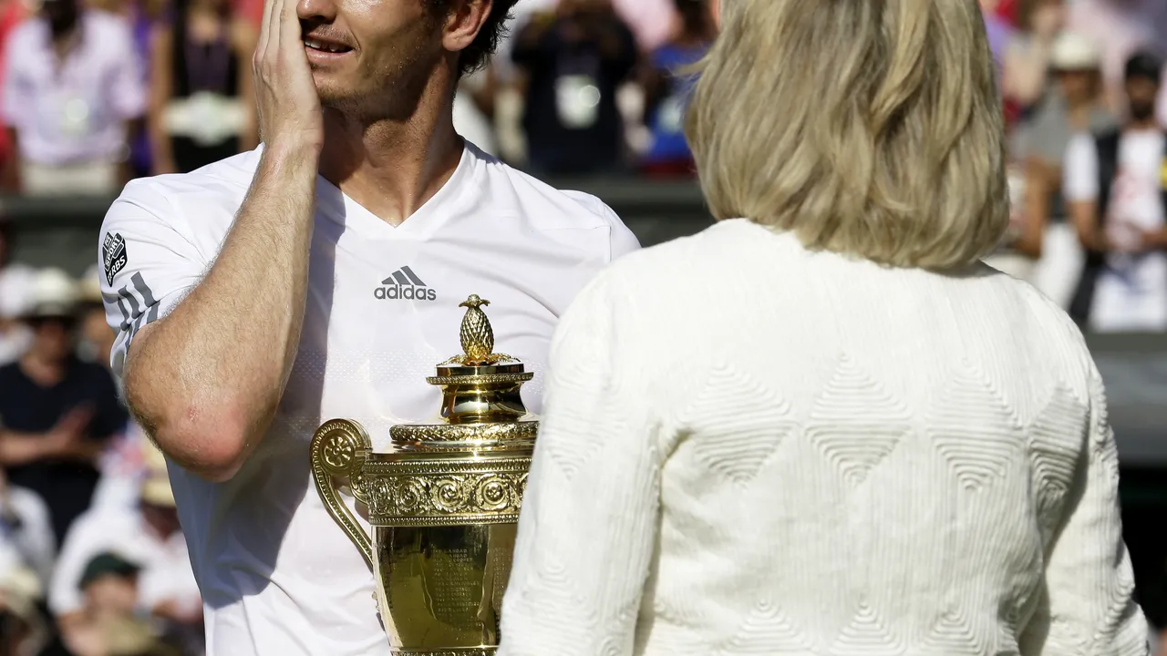 El e cel mai înfocat fan al lui Andy Murray! FOTO: Ce tatuaj și-a făcut pentru a sărbători victoria scoțianului de la Wimbledon