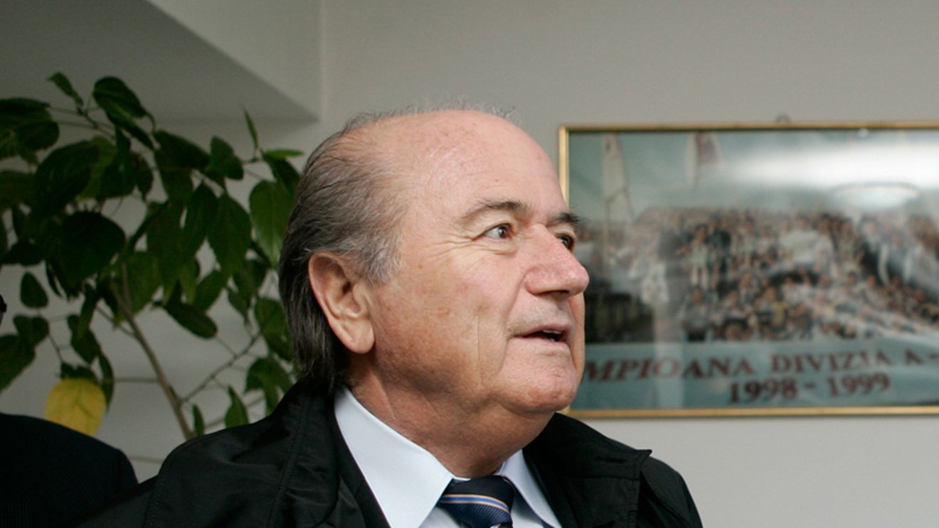 Blatter: "Rasismul va duce la depunctare"