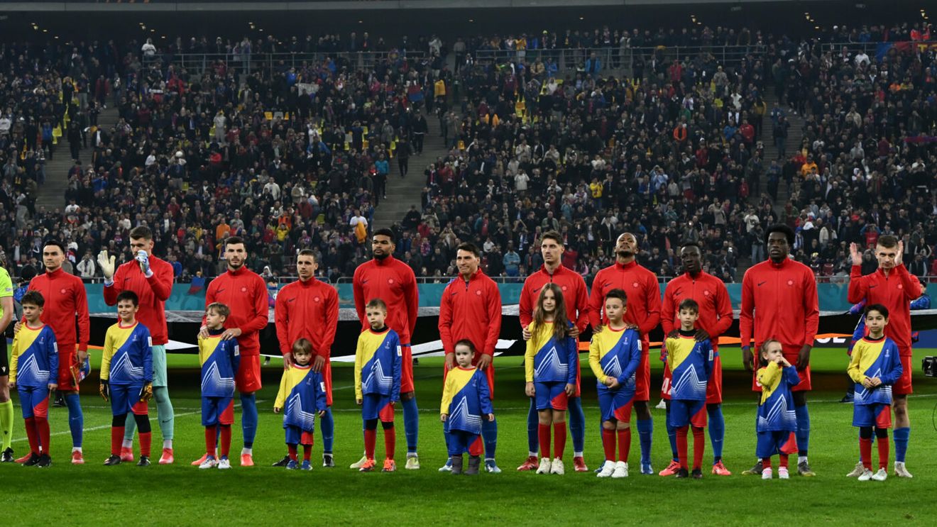 Gigi Becali i-a dat afară din echipa FCSB după 45 de minute cu Lyon, iar apoi a râs de ei în direct