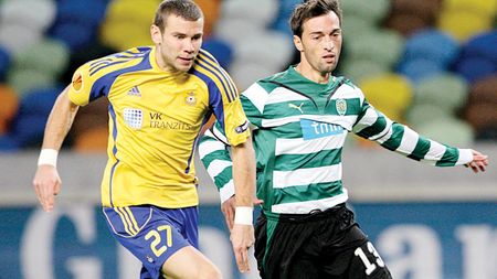 Transfer problemă!** Gaură în atac!