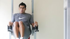 A dat bani de la el ca să ajungă la Rapid!