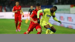 Reghecampf a dezvăluit care va fi strategia Stelei în perioada de transferuri din iarnă! Ce a spus despre o eventuală plecare a lui Varela