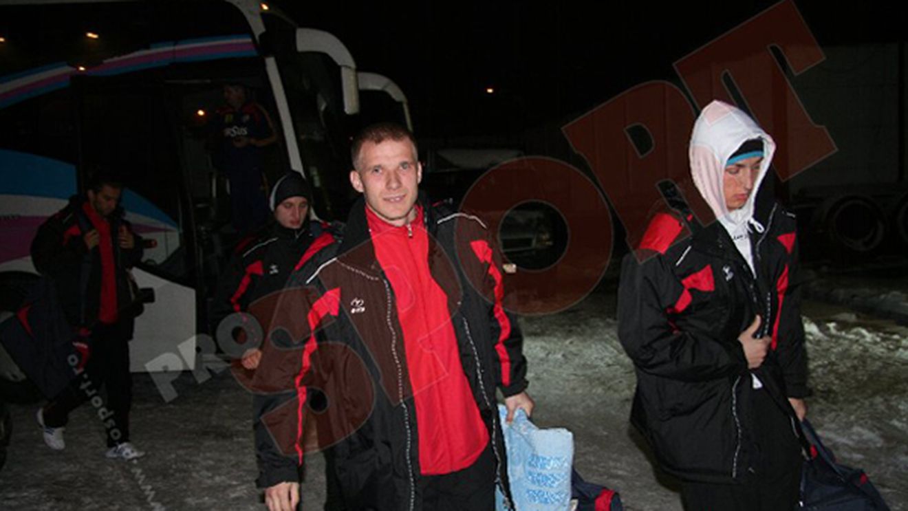 FOTO Gălățenii dorm liniștiți** :) S-au întors acasă cu perna în mână!