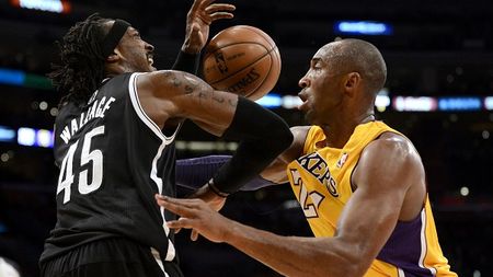 38 de puncte n-au fost de ajuns!** Lakers pierde cu Sacramento Kings într-o seară nebună