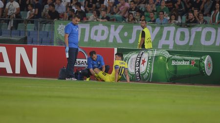 Tănase a fost schimbat după doar 3 minute. Gâlcă l-a trimis pe teren pe Stanciu