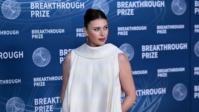 Maria Sharapova, apariție incendiară: „Bala Babe”. Rusoaica și-a etalat trupul pe podea
