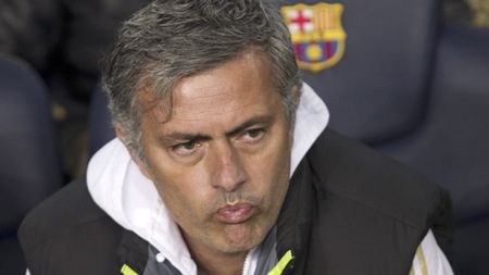 Mourinho, atac VOALAT la centralul Teixeira!** "A fost foarte dificil, deoarece jucătorii mei au avut un dezavantaj"