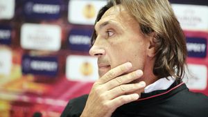 Bonetti, elegant până la un punct!** Urarea ironică pentru Munteanu: "Sper să câștige titlul!"