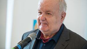 Momentul care a marcat cariera legendară a lui Cristian Țopescu. Gafa făcută în direct l-a făcut să se teamă pentru postul său: "Mi-am dat seama imediat, am rectificat greșeala și mi-am cerut scuze"