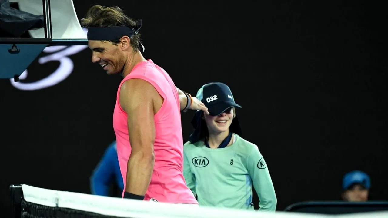 Nadal, gest extraordinar la Australian Open! Reacția superbă după ce a lovit un copil de mingi în timpul meciului cu Delbonis