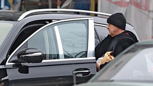 Gigi Becali a intrat în vestiar peste vedetele FCSB! Le-a promis câte 5.000 de euro pentru fiecare gol peste 3-0