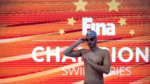 Robert Glință și-a încheiat participarea la „regalul” natației mondiale cu o nouă medalie de bronz în proba de 50 de metri spate