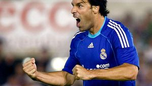 Van Nistelrooy moare de dorul Realului!** Ar fi plecat din cantonament pentru că nu e lăsat să revină în Spania!