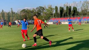 CSA Steaua a făcut spectacol total la debutul în Liga 3! Dinamo 2 a revenit spectaculos și a învins-o pe FCSB 2