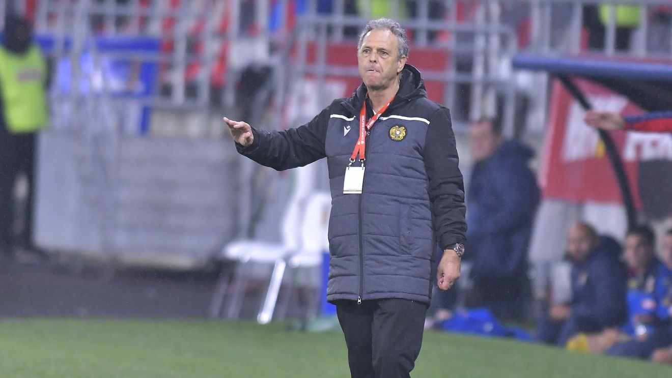 Selecționerul Joaquin Caparros nu depune armele după România - Armenia 1-0: „Calmați-vă! Trebuie să aveți răbdare până la final!”