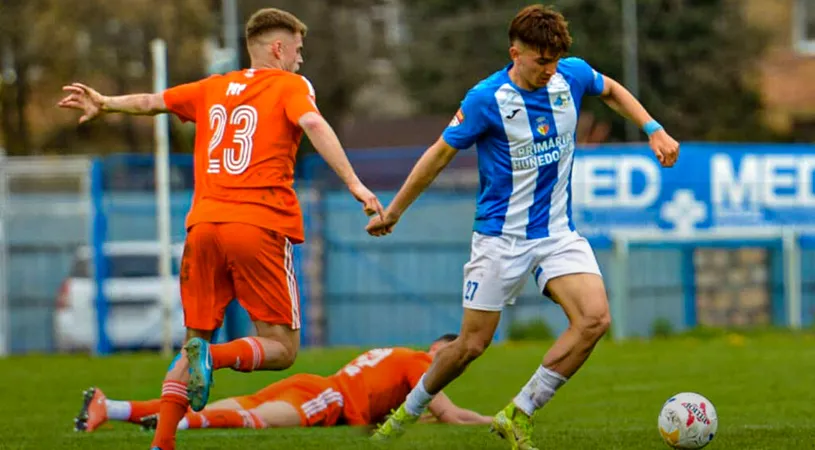 Trei dintre jucătorii străini ai Corvinului sunt istorie la Hunedoara! Flavius Iacob n-a convins la CFR, dar poate continua tot în prima ligă, acolo unde ajunge și Câmpan