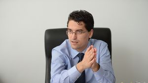 INTERVIU | Burleanu îi pregătește debarcarea lui Sandu: "Pe 5 martie a fost transmis un mesaj clar pe care el nu vrea să-l înțeleagă"