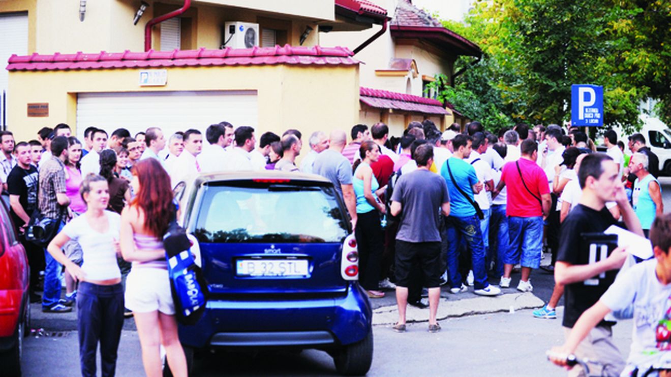 Stadionul nu va fi plin la meciul cu Franța!** "Am rămas cu 2.000 de bilete, dar preferăm să nu le mai dăm!" MOTIVUL pentru care s-a SISTAT vânzarea