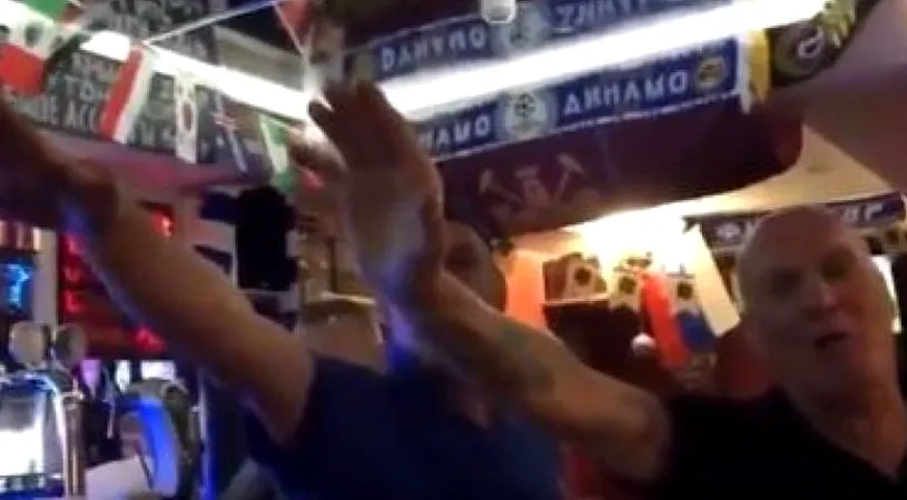 VIDEO | Scandalos! Fanii englezi filmați când făceau saluturi naziste și recitau cântece anti-semite într-un bar din Rusia