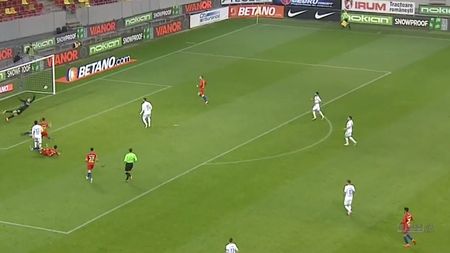 Cu așa ceva te întâlnești mai rar! Ștefan Baiaram, ratarea sezonului cu FCSB! Mingea a lovit ambele bare ale porții lui Andrei Vlad | FOTO