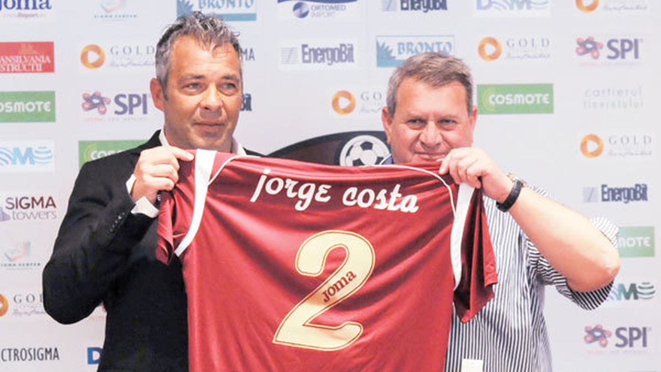 Lovitură de teatru: CFR Cluj, gata de o bombă! Vrea să îl aducă pe Jorge Costa de la Gaz Metan Mediaş | EXCLUSIV