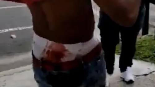 Și-a bătut ambii părinți și a fost arestat! Scene incredibile cu un internațional columbian, participant la Cupa Mondială, scos din casă plin de sânge I VIDEO