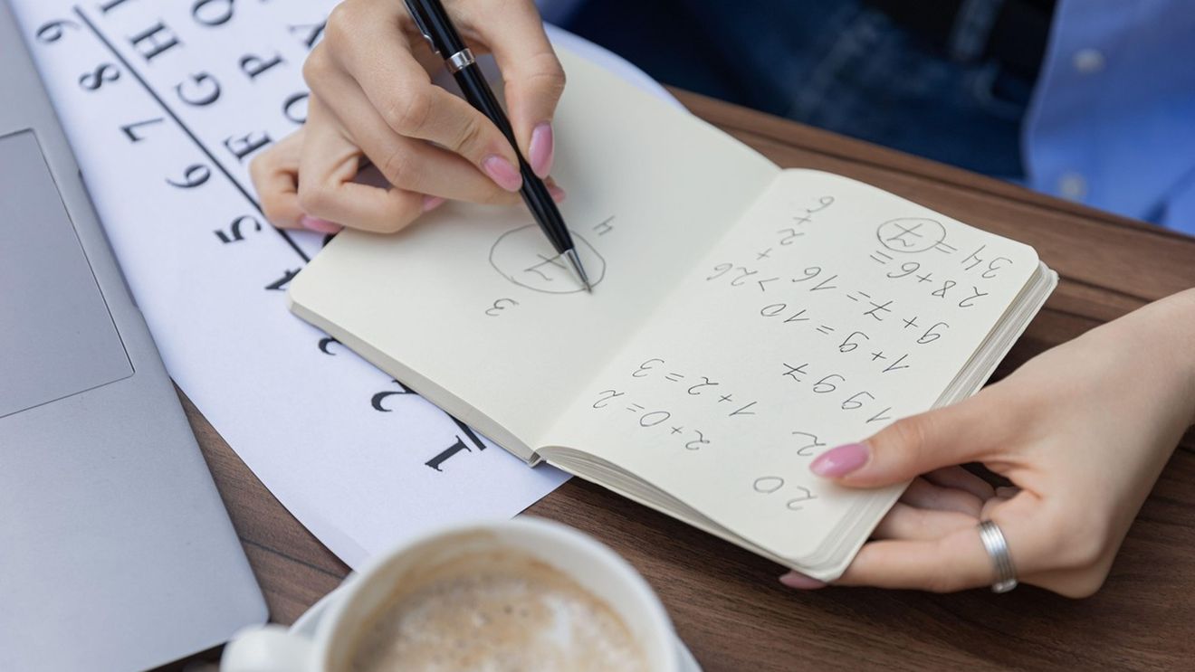 La 50 de ani, fosta balerină celebră a României și-a luat diploma în Rusia într-o meserie controversată: „Sunt singura din țară!”