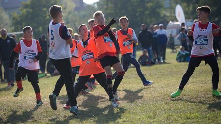 Scouterii FRF au descoperit doi fotbaliști de viitor la o selecție la care au participat 600 de copii

