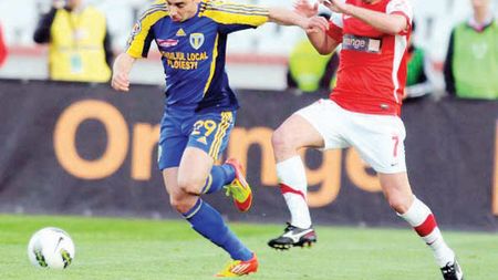 Un jucător francez, dezgustat de România:** "M-am făcut verde la față când am văzut în ce condiții trebuie să mă pregătesc"