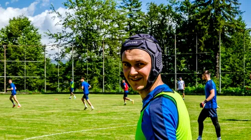 Luca Mihai, fotbalistul care se antrenează cu o cască de protecție după ce a fost băgat în spital de dinamovistul Homawoo, și-a decis viitorul! „Ne-am înțeles cu CFR Cluj”. EXCLUSIV