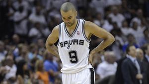 Tony Parker** a fost operat la un ochi și este incert pentru JO