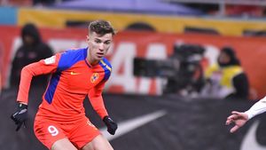 Gabi Balint îi face echipa lui Gigi Becali: îl critică pe Tavi Popescu, explică pe ce post trebuie folosit și cere titular un fotbalist mult subevaluat de la FCSB! „Poate fi de același nivel”