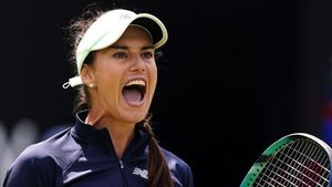 Sorana Cîrstea, apel disperat către toată lumea: „Vă rog!" Cum i-a fost furată identitatea jucătoarei de tenis | FOTO