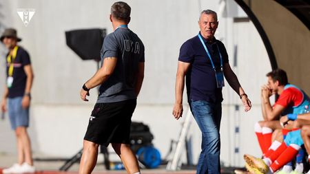 Mircea Rednic s-a dezlănțuit după UTA Arad - Poli Iași 1-0, prima sa victorie din acest sezon! A anunțat noi transferuri, dar și noi plecări, și și-a certat jucătorii!
