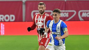 Bogdan Vătăjelu, „înțepături” pentru CFR Cluj după ce a marcat în Sepsi - Universitatea Craiova: „Dacă ne uităm la campioana ultimilor ani...”